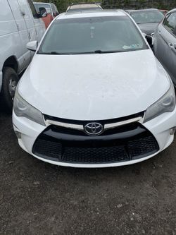 16 Toyota Camry parting out