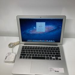 APPLE MACBOOK AIR 2012 I5, 4GB, 128GB LAPTOP WITH CHARGER