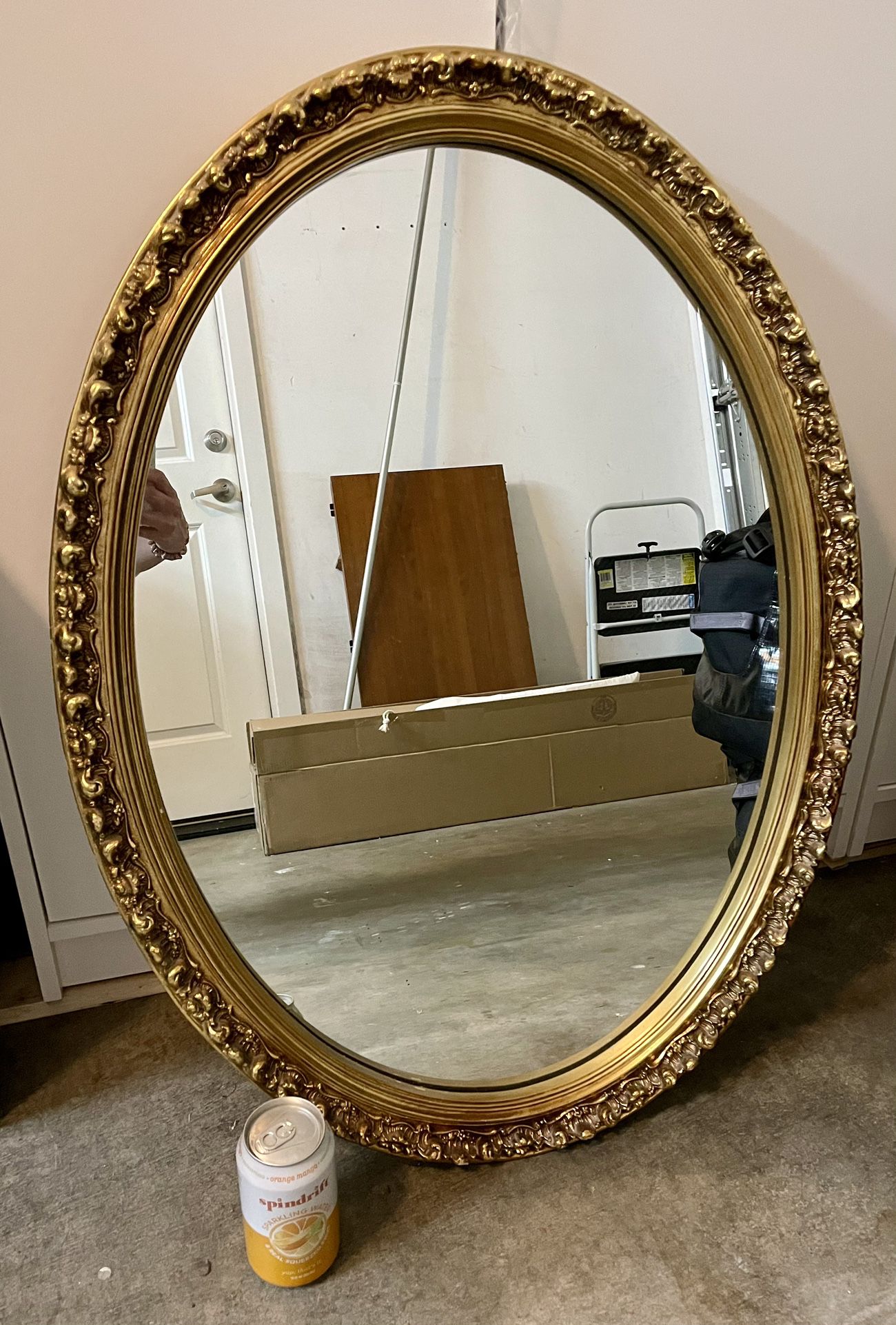 Gold vanity mirror