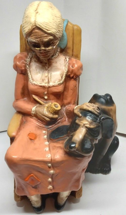UNIVERSAL STATUARY 1979 Chalkware Sculpture 659 Grandma Rocking Loyal Coonhound