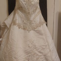 Wedding Dress 