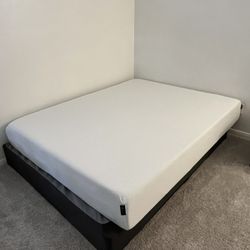 Zinus Memory Foam Queen Mattress With Box Spring 