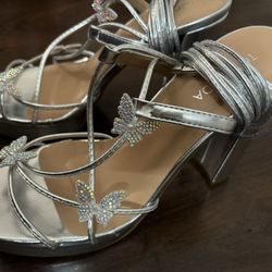 Strap Butterfly High-Heels 