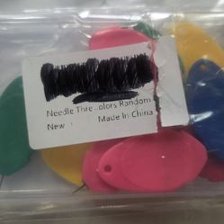 15-Pack Needle Threaders – Random Color Leaf-Shaped Handle with Clear Box, Sewing & Embroidery Threader Tool for Hand & Machine Needles