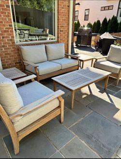 Jensen Outdoor patio set
