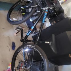 free agent metus downhill 26" bike