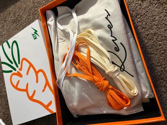 KOOL KIY CARROTS 🥕 EDITION SIZE 8 NEW NO TRADES