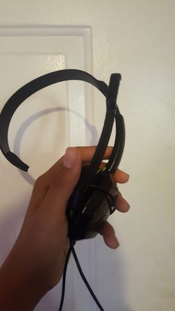 Xbox one headset (AfterGolow lvl 1)