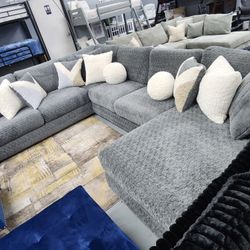🙋‍♀️$899 Huge Sale Sectional Chaise Sofas 👈