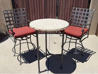 Bistro set