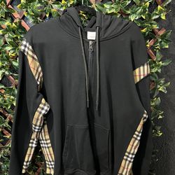 Burberry Sweater 2XL Fits Like XL