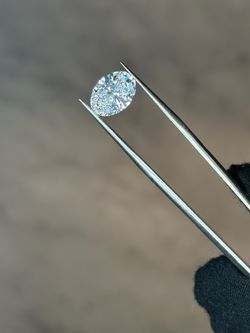 5.02CT Oval Lab Diamond – F/VVS2, IGI Certified