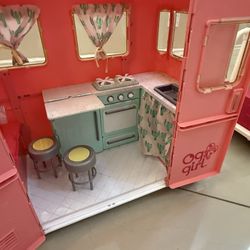 Our Generation dolls RV Camper and Jeep