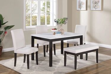 Mega sale! 5 PCS Cecilia Collection Dining table set- Available in 2 colors - free delivery 🚚