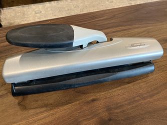 Swingline Three Hole Punch