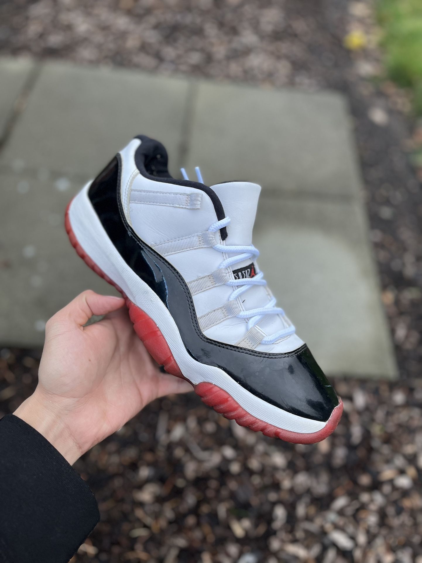 Jordan 11 'Concord Bred'