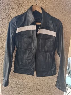 Basement Women Black Leather Zip Jacket