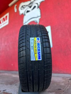 275/55/20 HT Tires