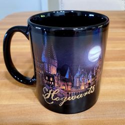 Universal Studios Harry Potter Hogwarts 12oz Coffee Mug 