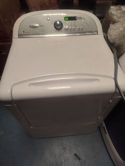 Whirlpool Carbio Electric Dryer 8.0 Cu.Ft. In Immaculate Condition W Warranty.