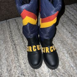 Botas para la nieve talla ocho y medio para mujer