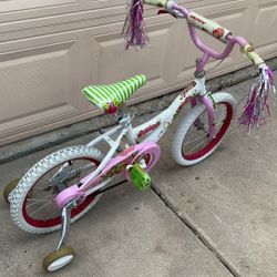 Huffy Strawberry Shortcake Bike With Training Wheels 