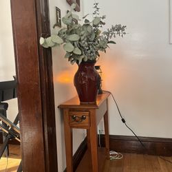 Vintage Minimalist Side Table / Nightstand