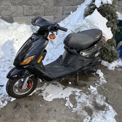 Non Running Razor 150 W Title 