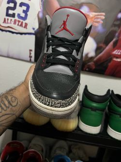 Jordan 3s