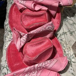 Ser De 4 Sonbreros Con Sus Respectivas Bandanas Nuevos Nun a Usados Perfectos Para Bailes Sorpresa De Quinceañera O Para Disfraz 