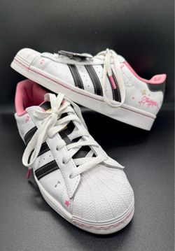 Adidas Superstar Shoes Size 4.5 Hello Kitty x Superstar J 'Kurumi'
