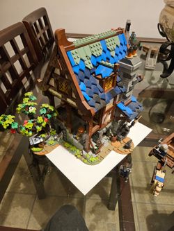 Lego Medieval Blacksmith