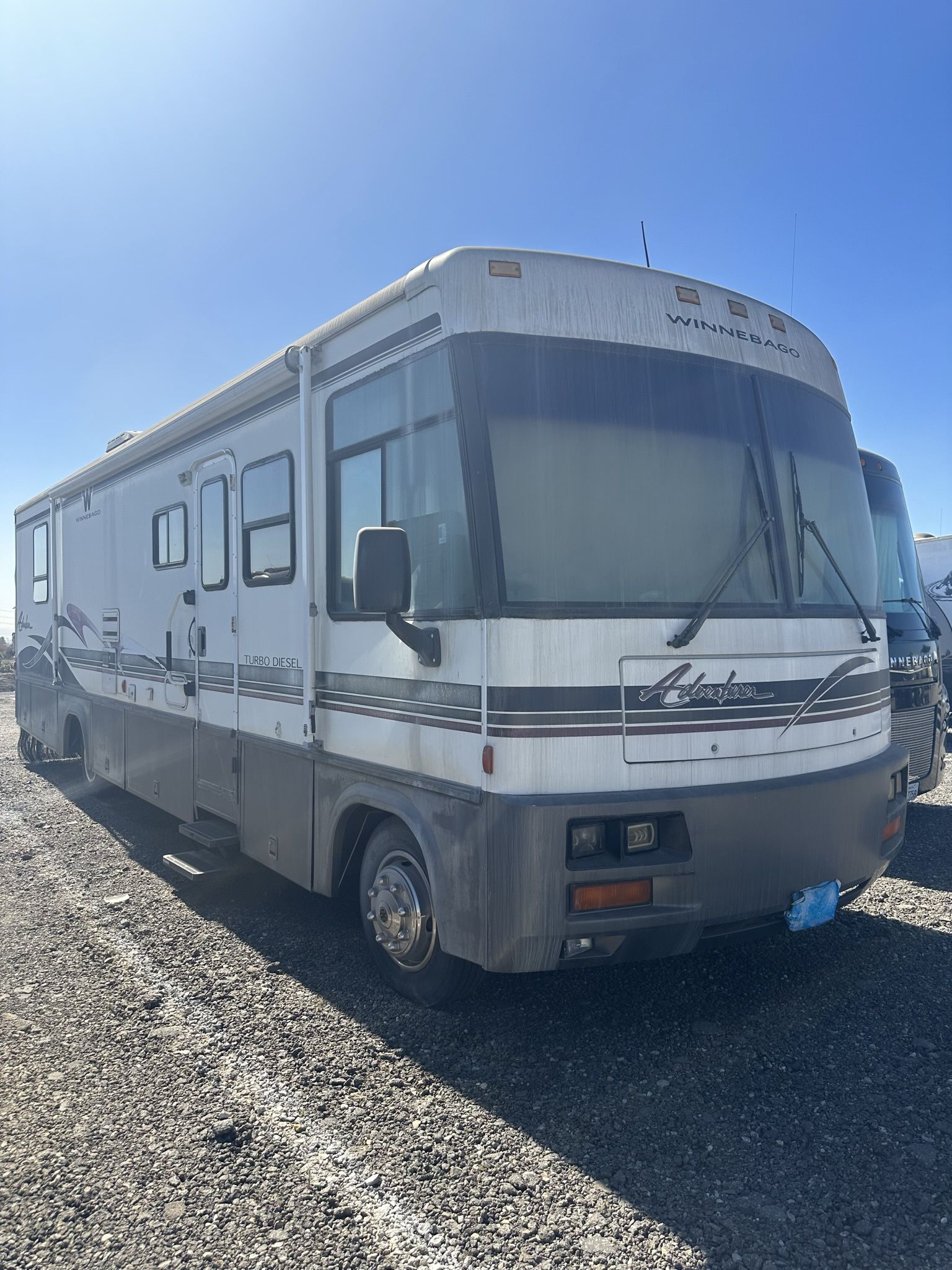 1999 Winnebago Adventurer Diesel Cummins Engine 5.9