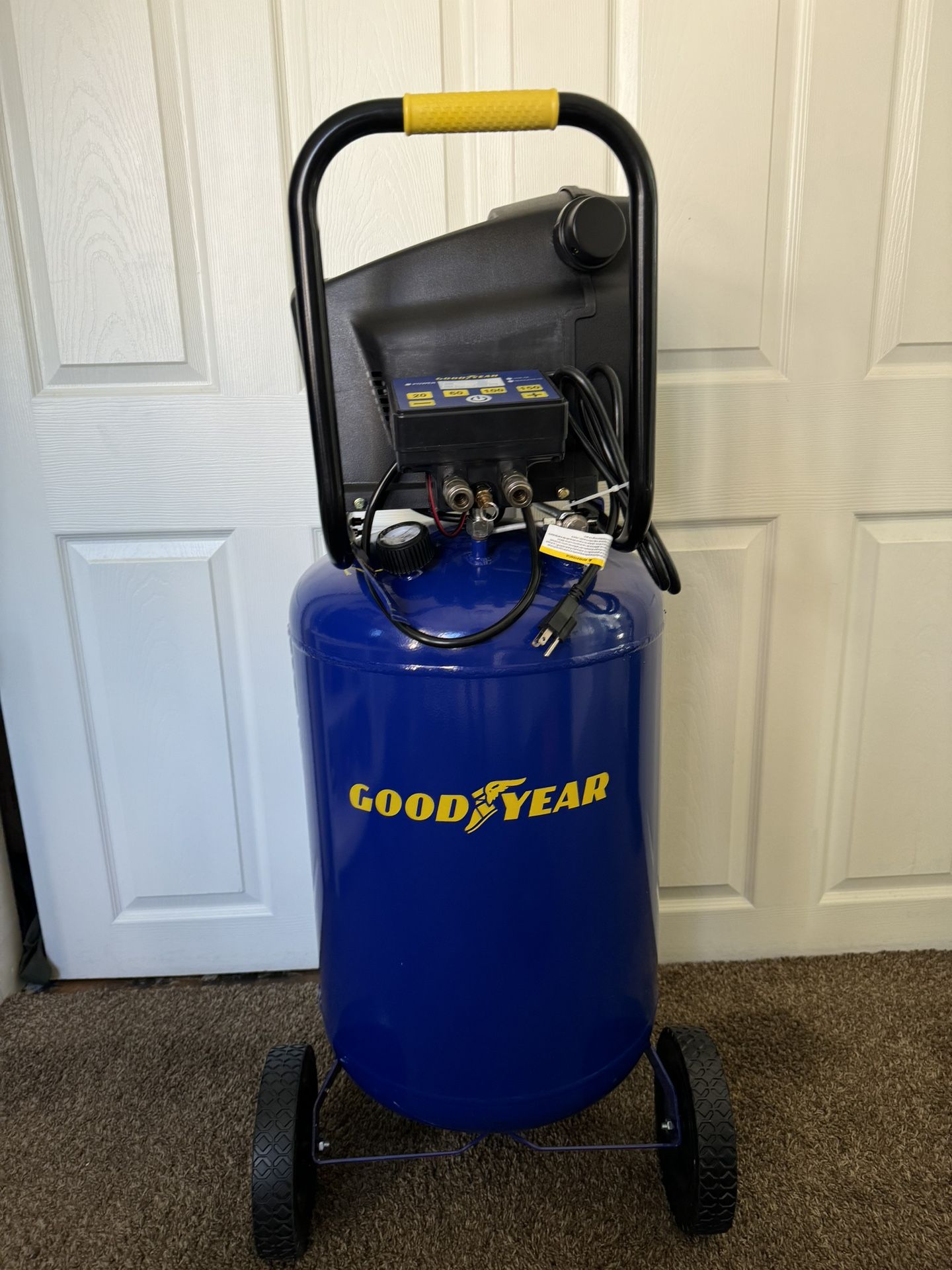 Goodyear Air Compressor. 20 Gallon 165 Max Psi Vertical Portable Digital Gauge and Regulator