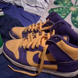 Purple&Yellow  Nike 