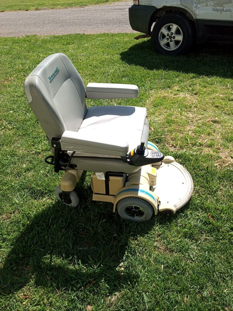 Hooverround Wheelchair