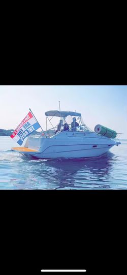 1997 Maximum 2400 scr