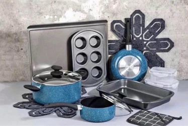 🍳💙 30% OFF! Venus 16-Piece Nonstick Cookware Set – Navy – BRAND NEW IN BOX!