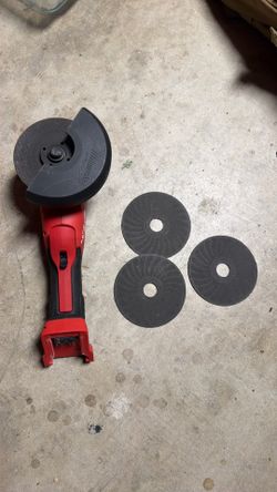 Milwaukee tools and batteries