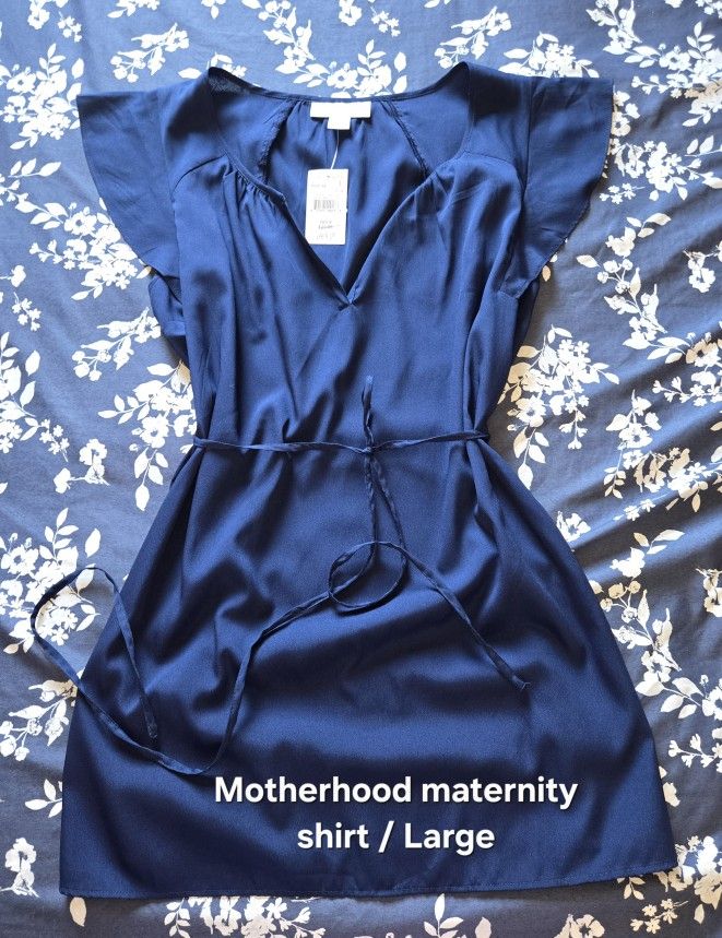 Maternity Shirt Size Large