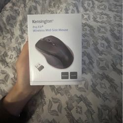 Kensington Pro fit wireless mid size mouse