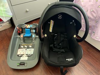 Maxi-Cosi Infant Car Seat with Base