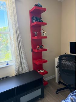Book Shelf or lego shelf (red)