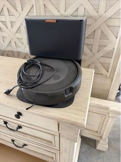 Vacuum Robot