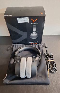 BEYERDYNAMIC DT 700 PRO X HEADPHONES
