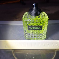 Valentino Perfume