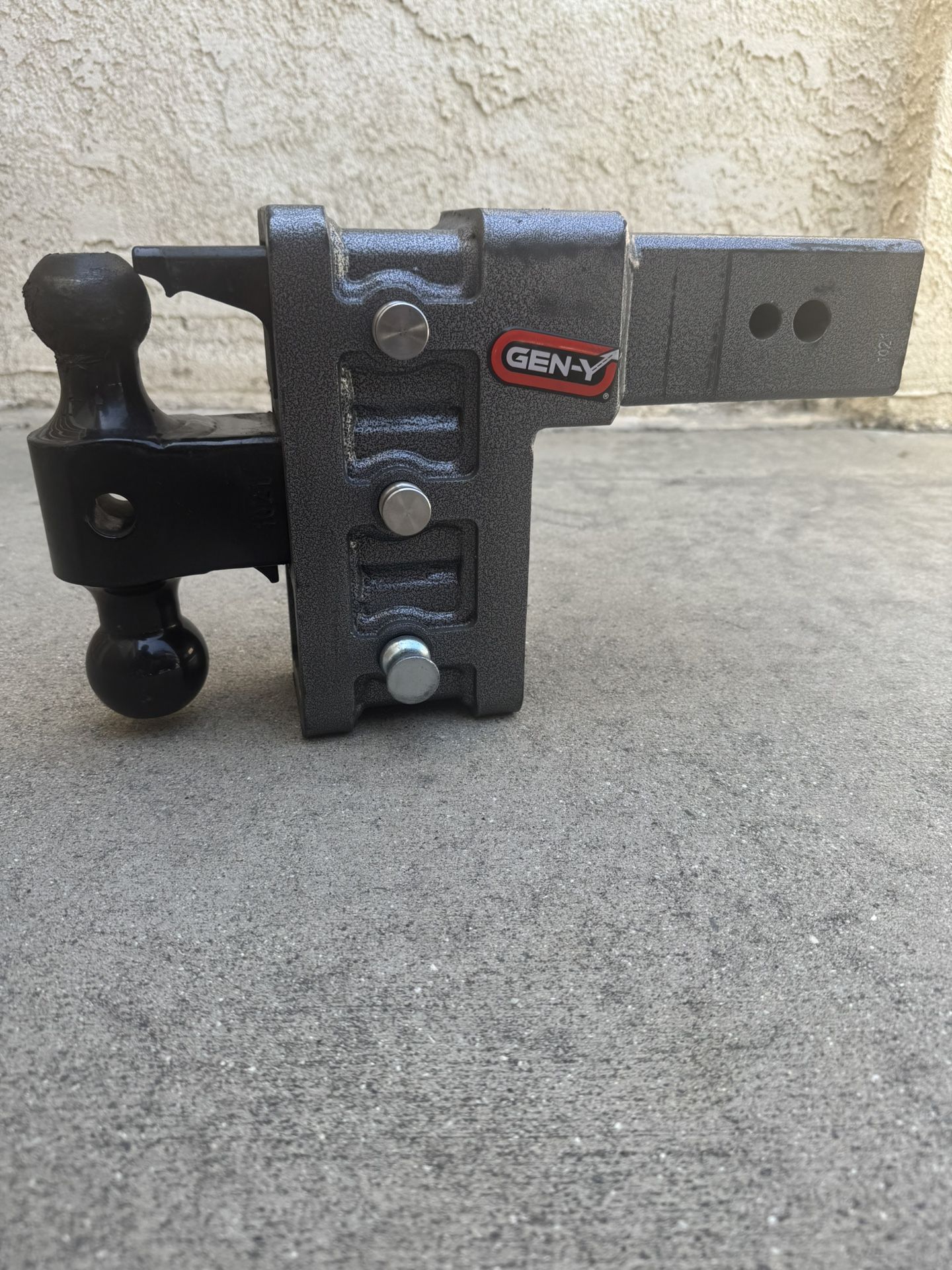 3” Gen-Y Mega Duty Hitch