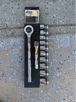12-piece Blue hawk tool socket set