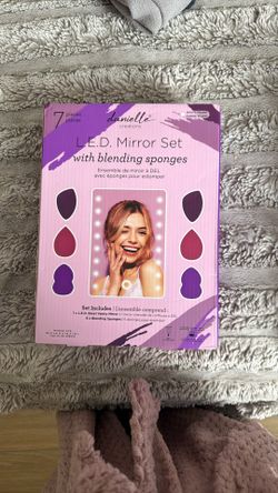 LED Mirror Set