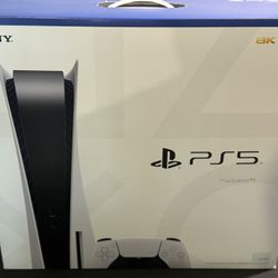 PS5 DISC & DIGITAL OPEN BOX WITH HEADSET AND 5 GAMES